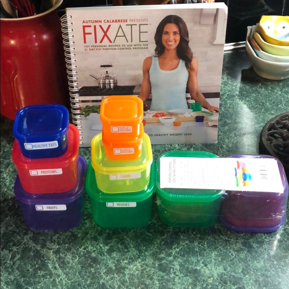 Portion Control Containers and Fixate Cookbook
